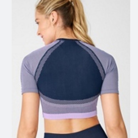 Fabletics Jessie Seamless Navy and Purple Crop Top Size M - Picture 3 of 5